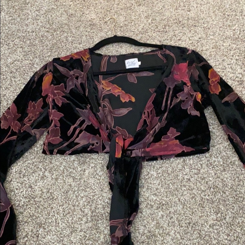 floral tie front top